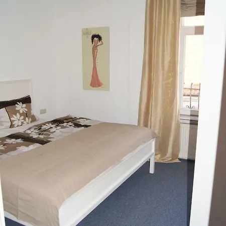 Gemuetliche-ferienwohnung-abendrot-im-nordseebad-burhave-butjadingen-2-schlafzimmer *